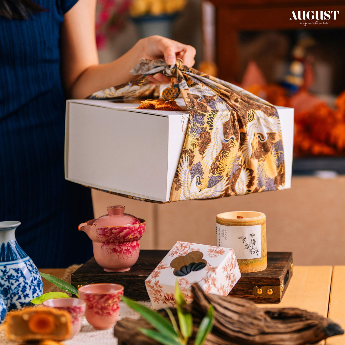 【Customization】Five Senses of Reunion Gift Set - 2 Mooncake with Tea Pairing - August Signature