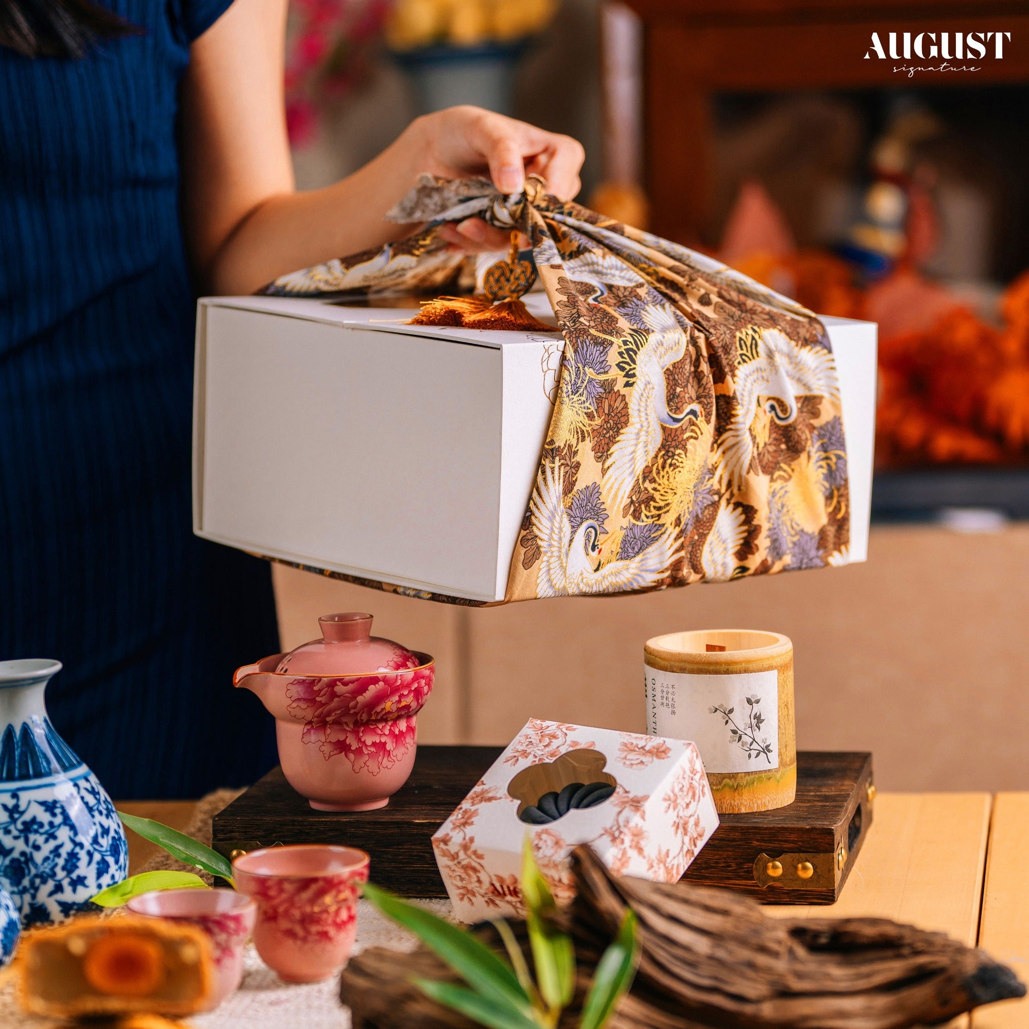 【Customization】Five Senses of Reunion Gift Set - 2 Mooncake with Tea Pairing - August Signature