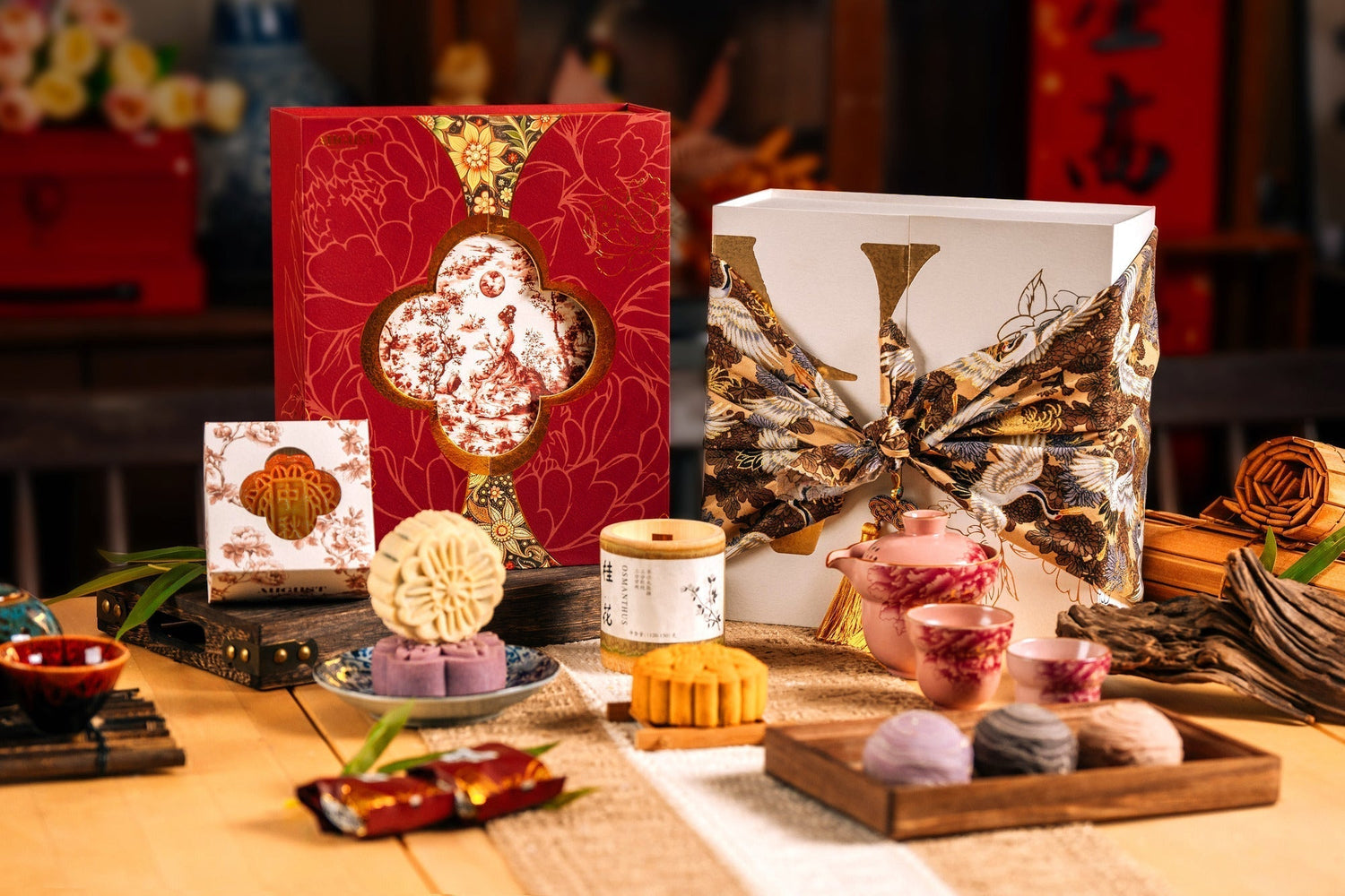 August Signature 2025 Mooncake Collection: Tradition, Innovation & Gifting Delight