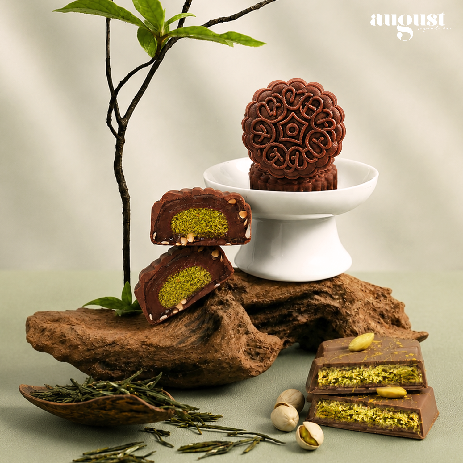 Mid-Autumn Festival Gift Guide Singapore 2026: The Best Mooncake Sets from SGD 20