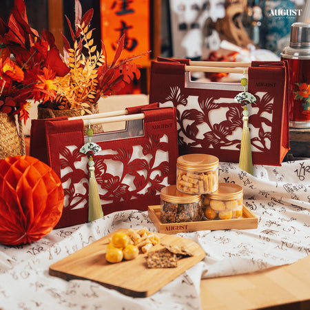 Best CNY cookies and goodies 2025 - Oriental Giftset with premium treats, perfect for Chinese New Year gifting in Singapore.