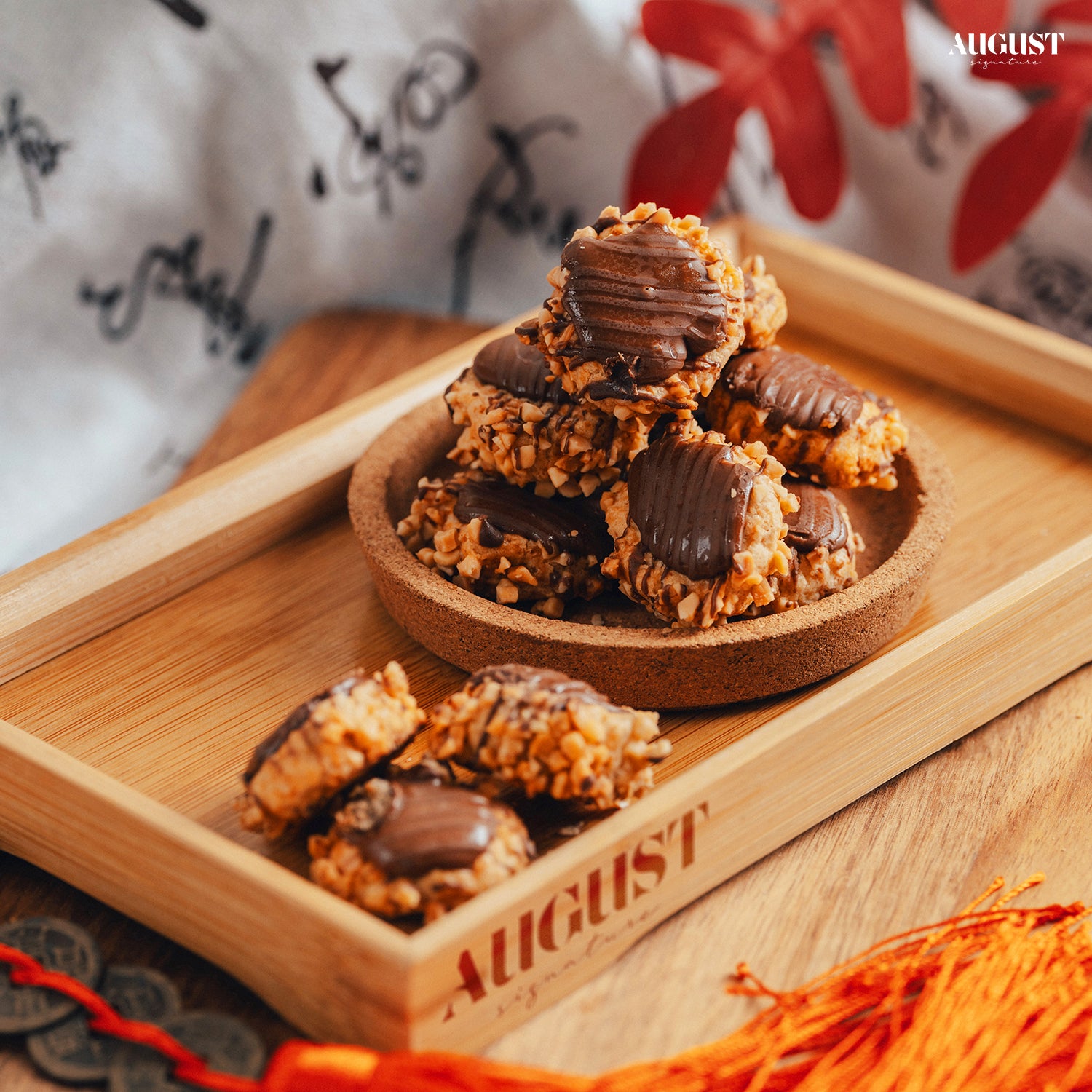 Prosperity Gift Set | Set of 2 CNY Cookies 富贵宝箱 - August Signature