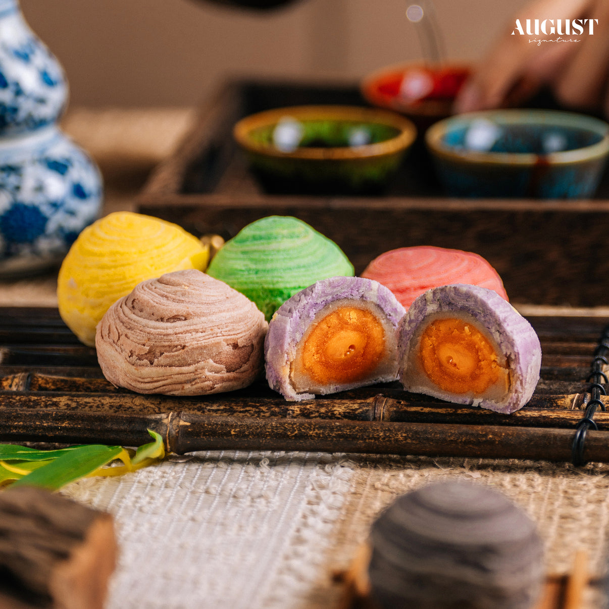 Signature Teochew Mooncake (6 PCS) - Lady Chang Collection - August Signature
