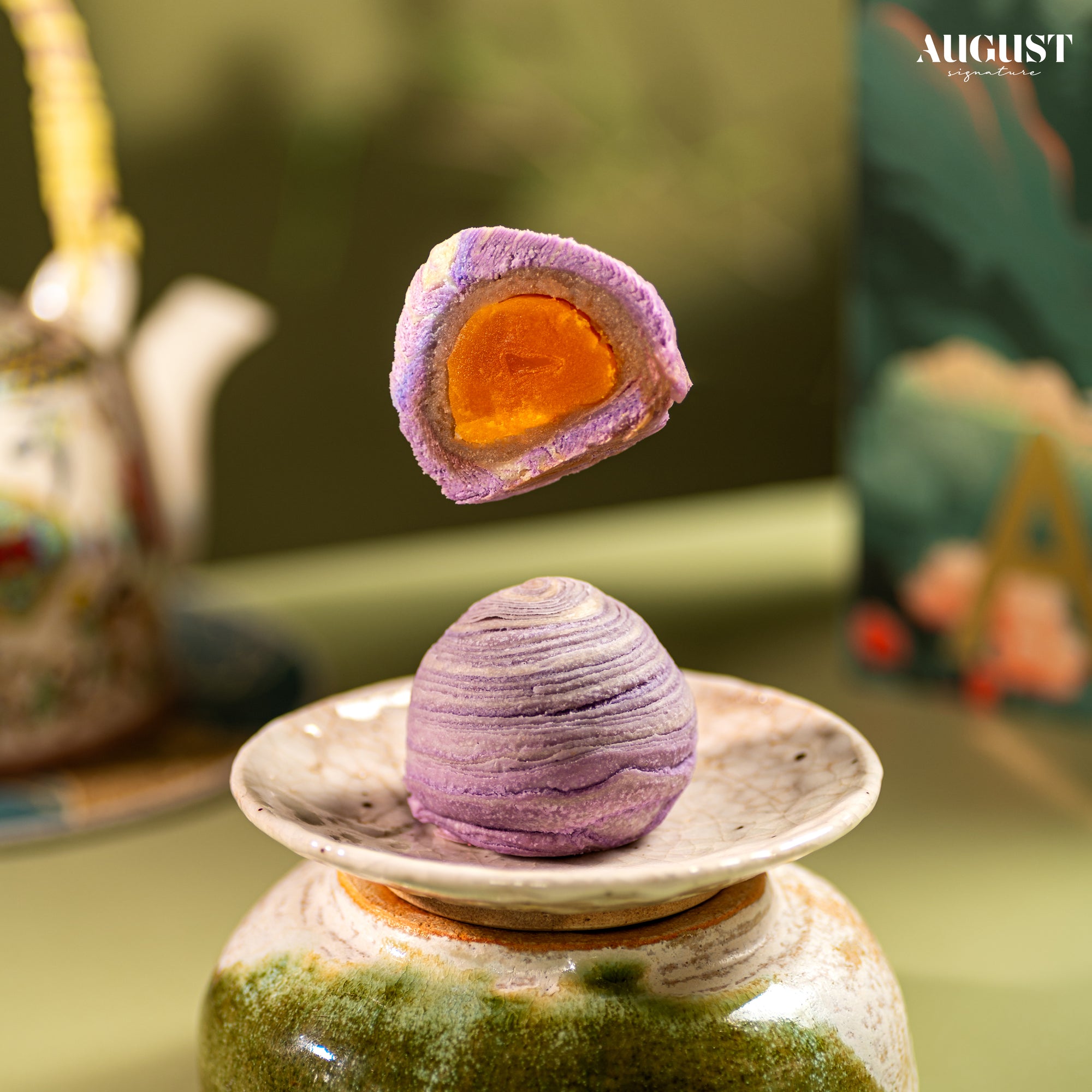 Signature Orh Nee Yam Teochew Mooncake with Single Yolk (6